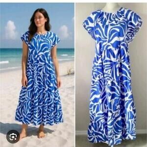 1. State Women's Blue & White  Floral Maxi Dress M
